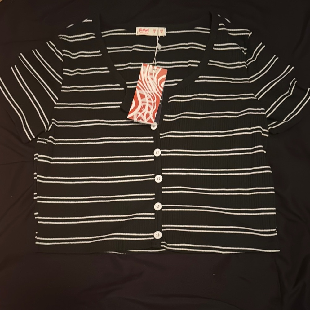 ROMWE Black and White Striped Button-Down Shirt